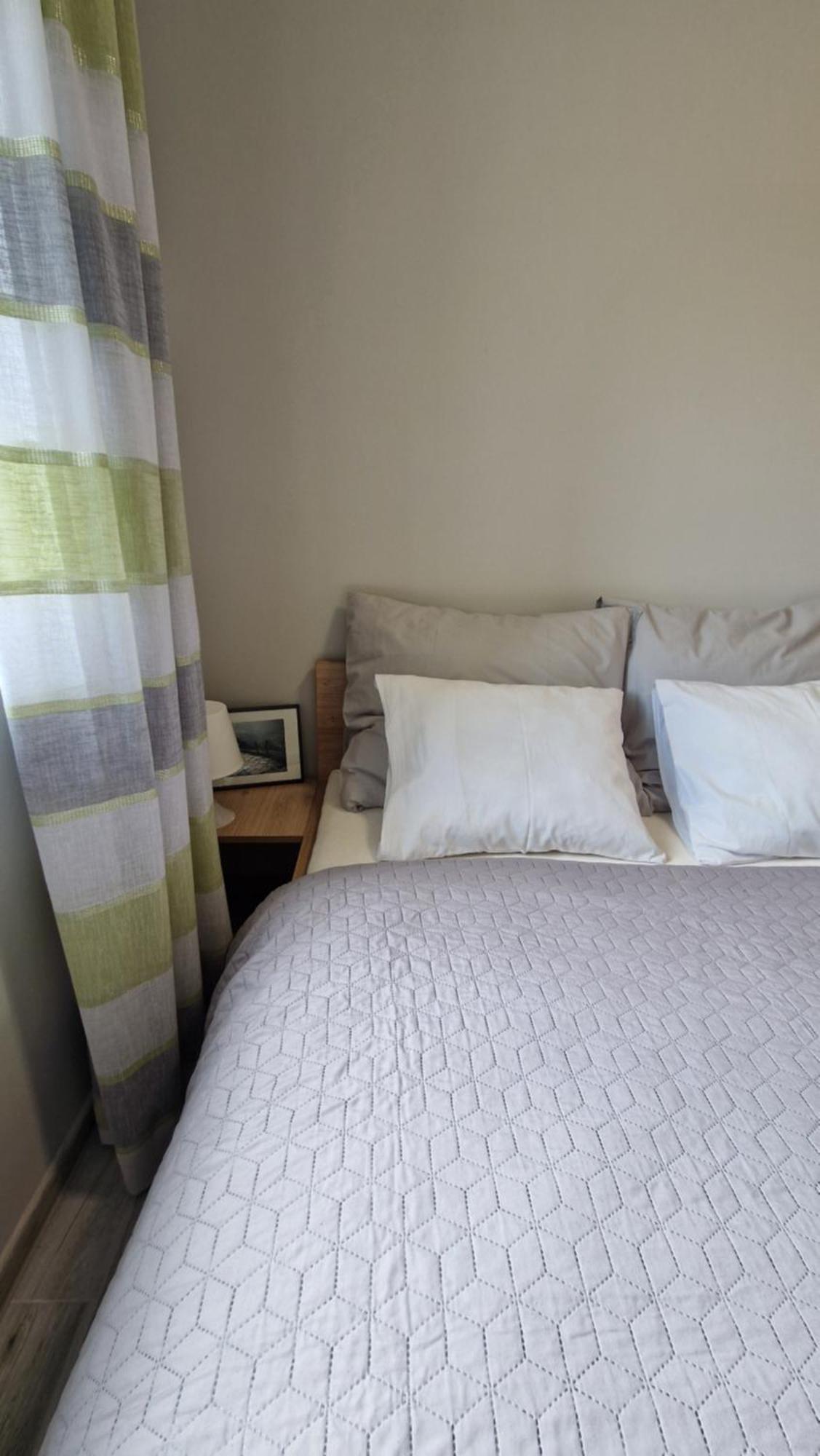 Apartment Hello *